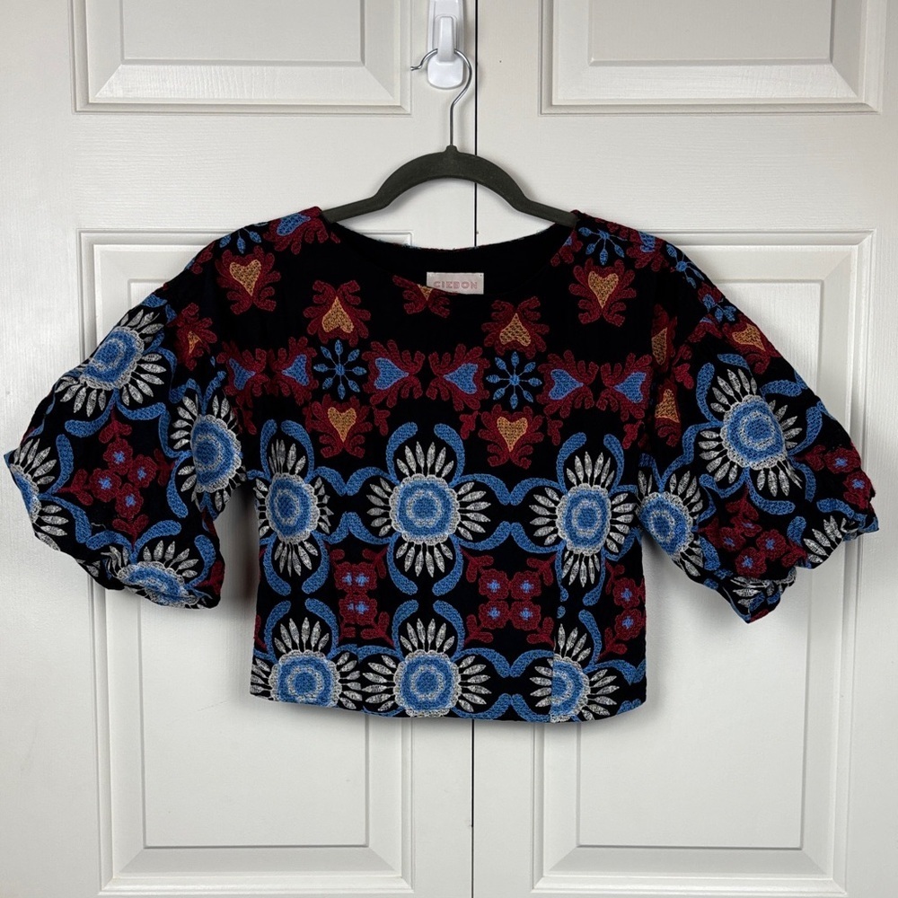 CIEBON Floral Embroidered Bubble Sleeve Cropped Top - XS